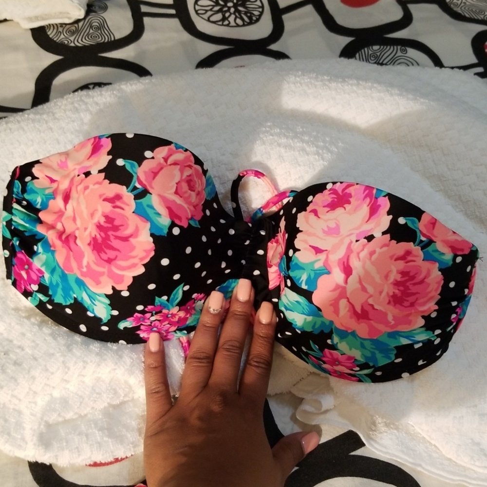Bathing suit top